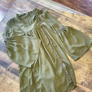 Boho/festival style hubter green dress